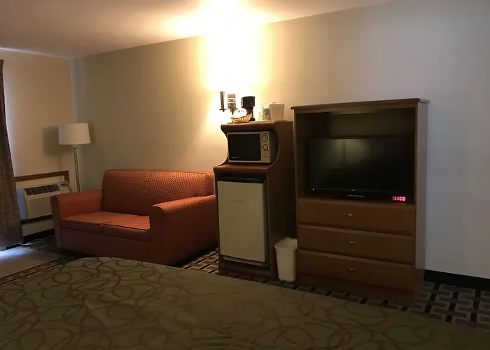 In The Pines Motel 2*