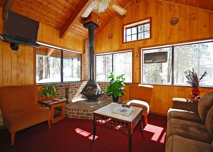 In The Pines Motel 2*