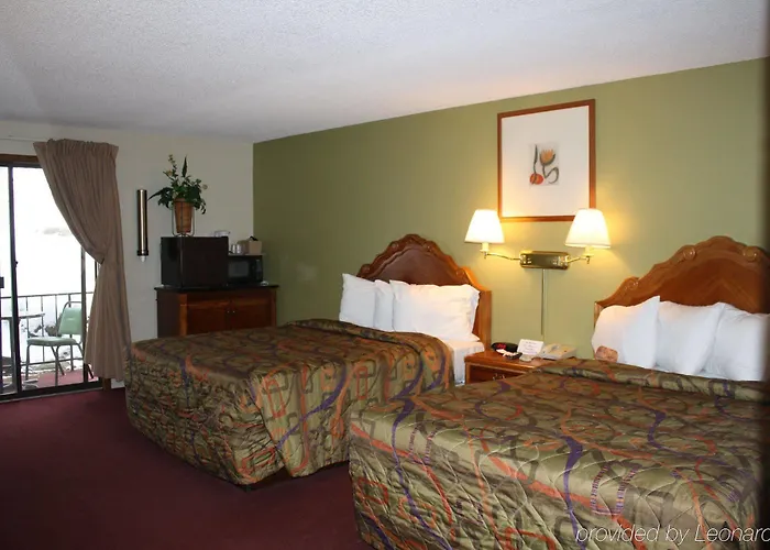 Motel In The Pines Munds Park